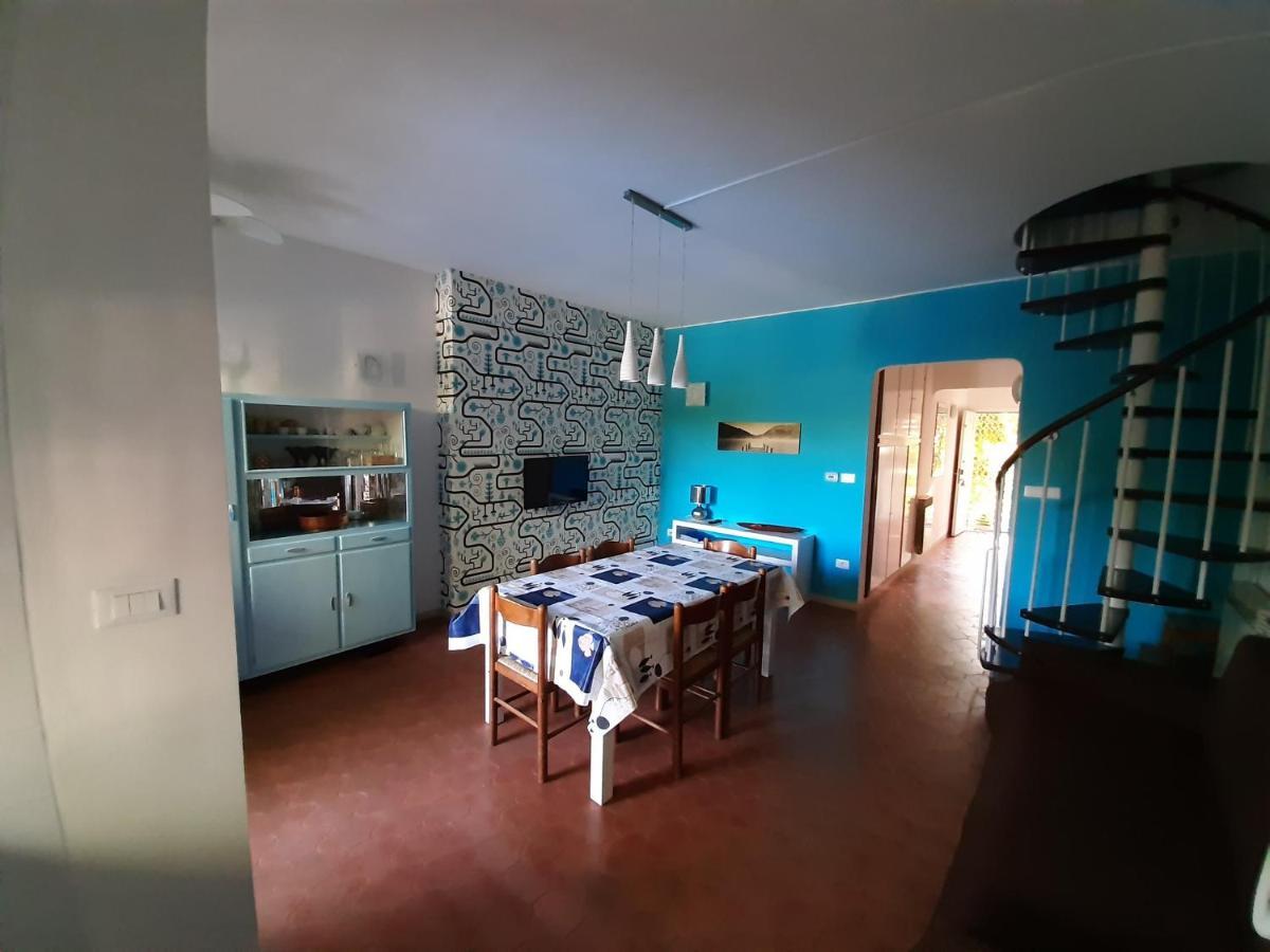 Appartamento Genziana - Con Vista Piscina E Garage シルミオーネ エクステリア 写真